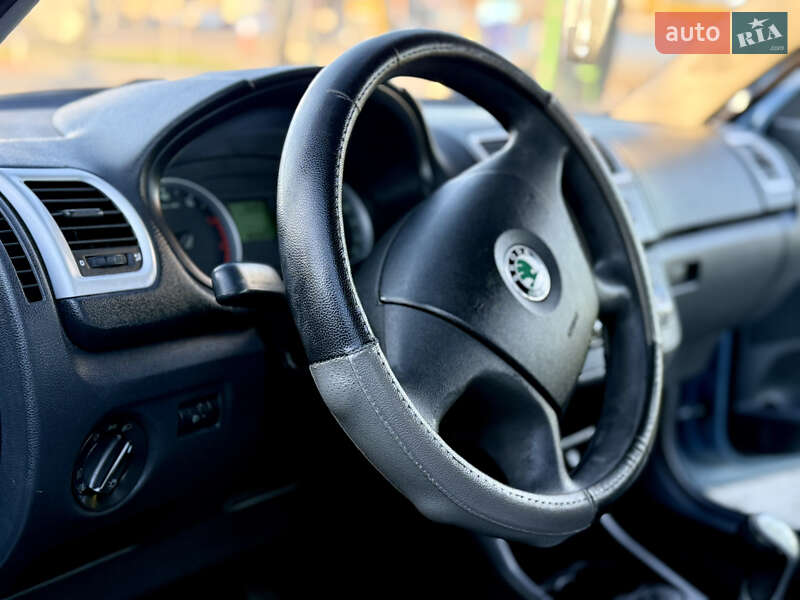 Универсал Skoda Fabia 2009 в Тернополе