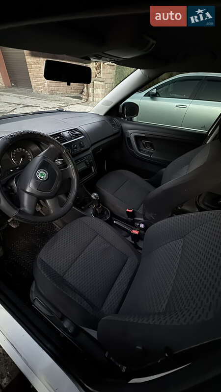 Хэтчбек Skoda Fabia 2010 в Лановцах фото 5 Хэтчбек Skoda Fabia 2010 в Лановцах