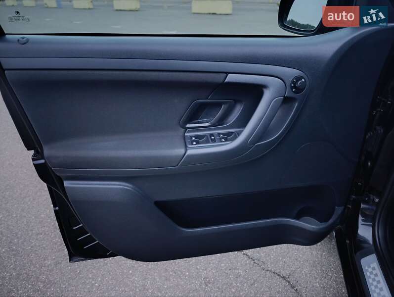 Универсал Skoda Fabia 2013 в Киеве фото 17 Универсал Skoda Fabia 2013 в Киеве