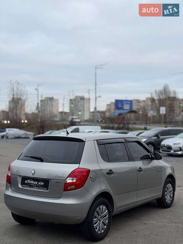 Хетчбек Skoda Fabia 2011 в Києві фото 4 Хетчбек Skoda Fabia 2011 в Києві