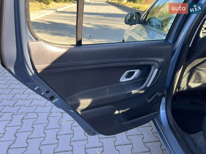 Хэтчбек Skoda Fabia 2009 в Хмельницком