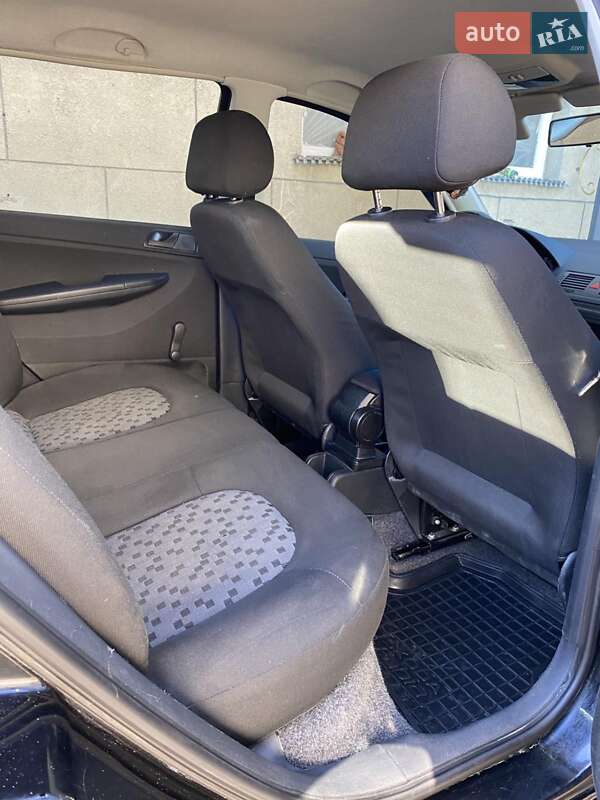 Хэтчбек Skoda Fabia 2007 в Броварах