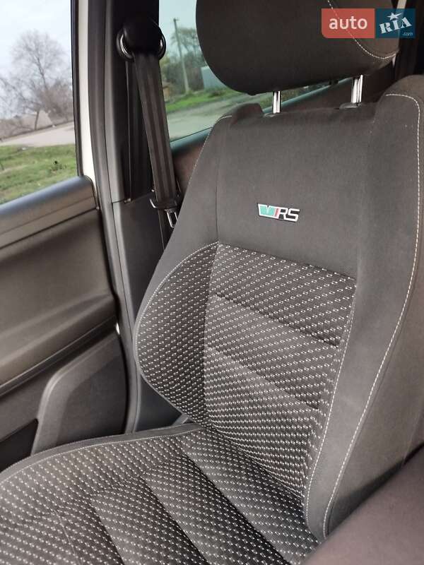 Хэтчбек Skoda Fabia 2012 в Теплике