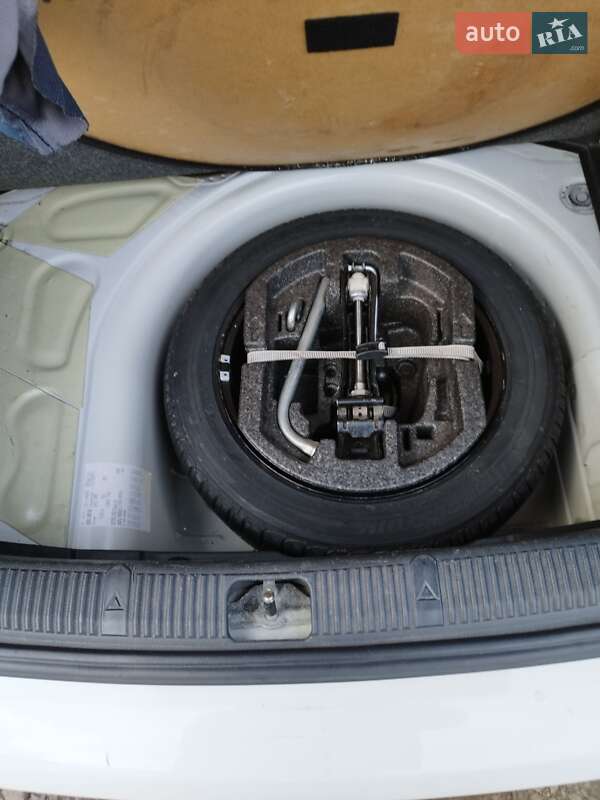 Хэтчбек Skoda Fabia 2012 в Теплике