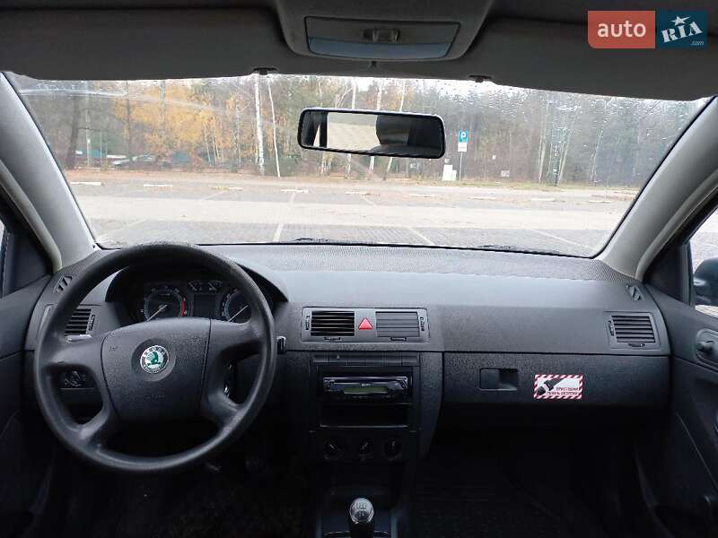 Универсал Skoda Fabia 2004 в Николаеве