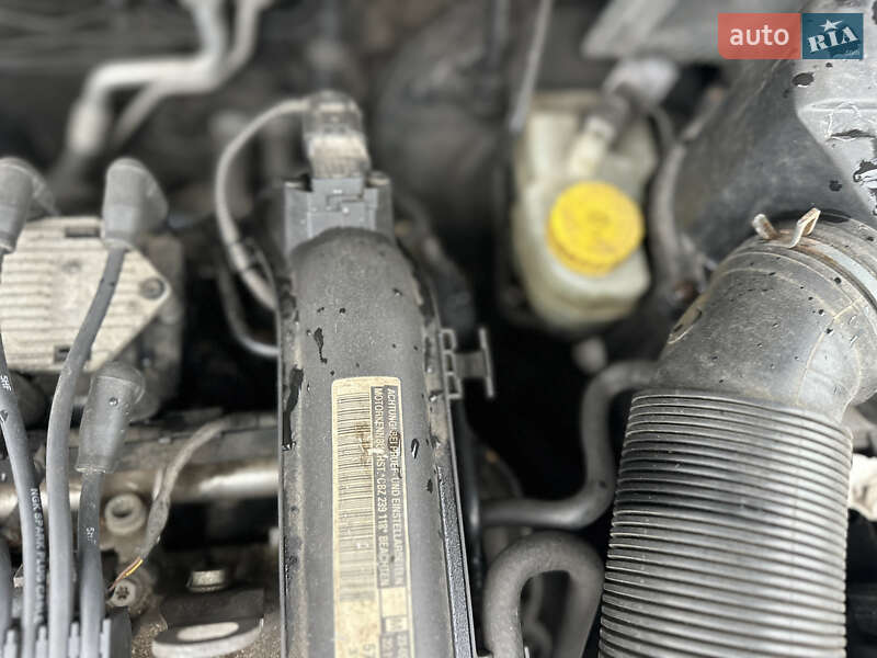 Универсал Skoda Fabia 2011 в Ровно фото 41 Универсал Skoda Fabia 2011 в Ровно