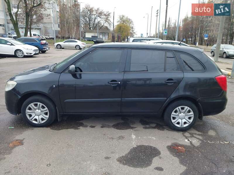 Универсал Skoda Fabia 2008 в Николаеве