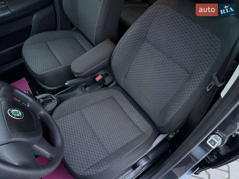 Универсал Skoda Fabia 2011 в Луцке