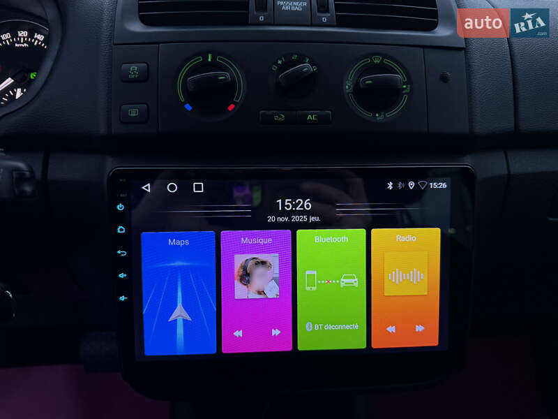 Универсал Skoda Fabia 2011 в Луцке