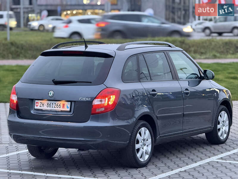 Универсал Skoda Fabia 2011 в Луцке