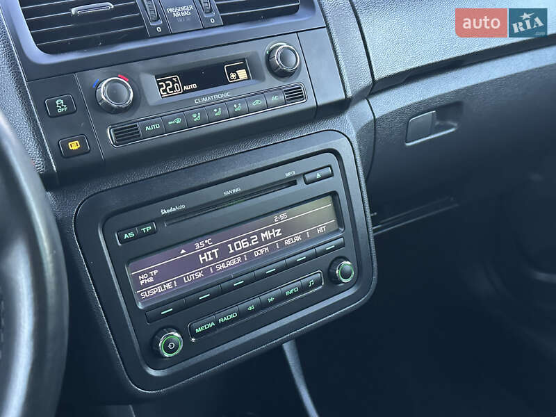 Хэтчбек Skoda Fabia 2013 в Луцке