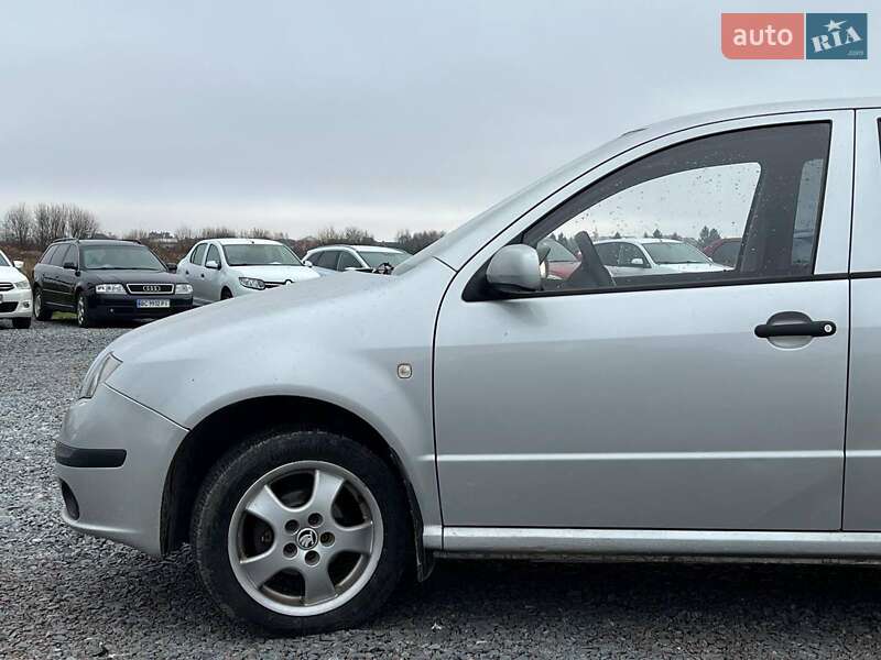 Хэтчбек Skoda Fabia 2006 в Львове