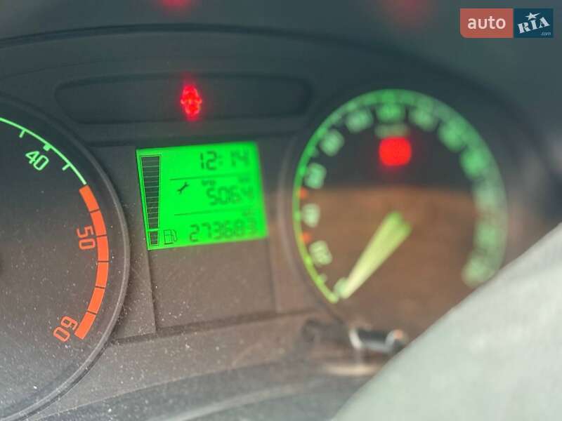 Хэтчбек Skoda Fabia 2009 в Львове фото 20 Хэтчбек Skoda Fabia 2009 в Львове