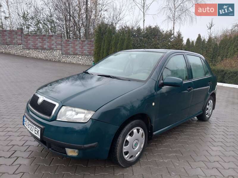 Хэтчбек Skoda Fabia 2001 в Волочиске