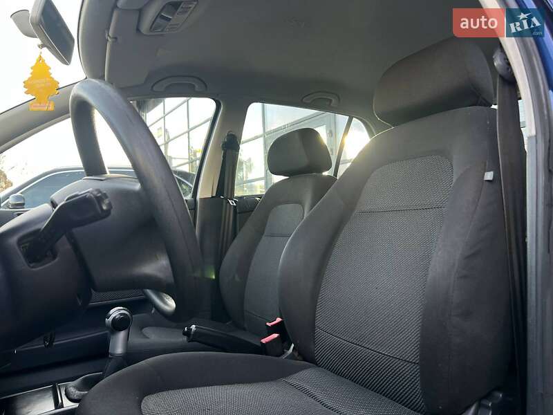 Хэтчбек Skoda Fabia 2006 в Ивано-Франковске