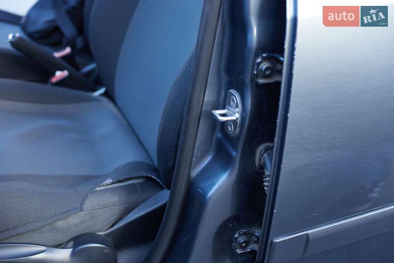 Хэтчбек Skoda Fabia 2007 в Жмеринке