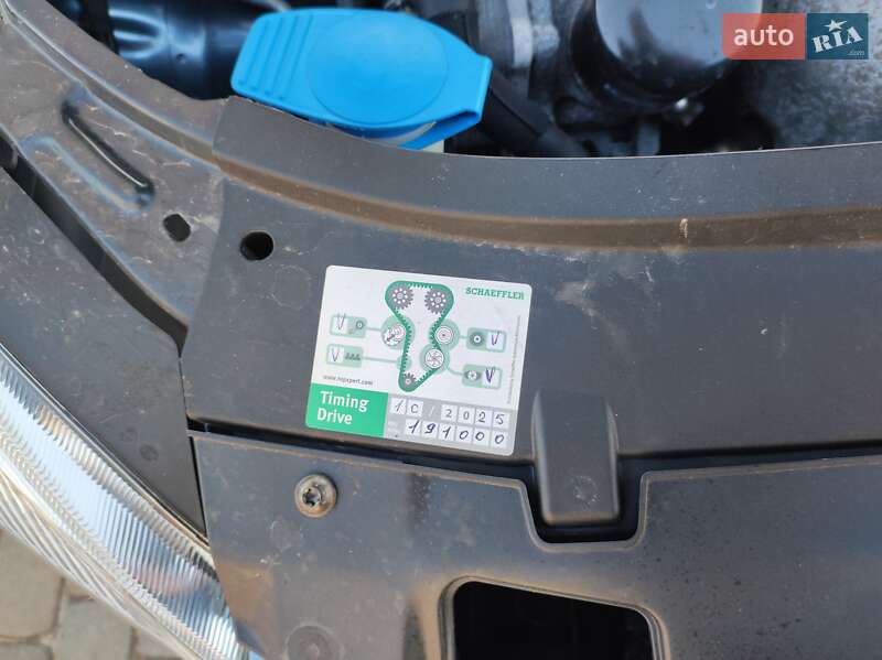 Хэтчбек Skoda Fabia 2010 в Луцке