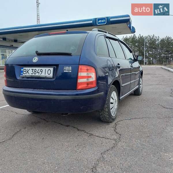 Універсал Skoda Fabia 2006 в Сарнах