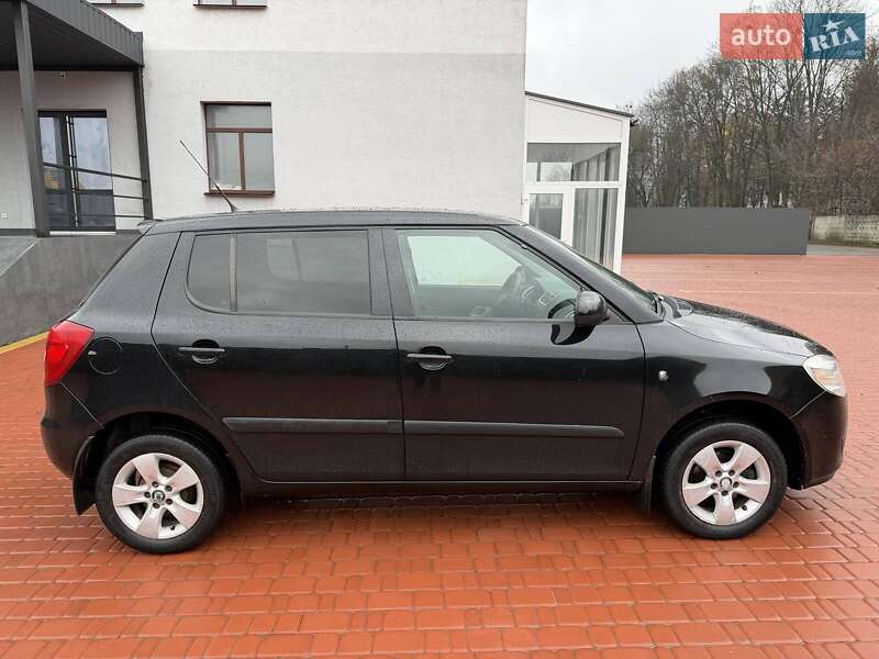 Хэтчбек Skoda Fabia 2007 в Жашкове