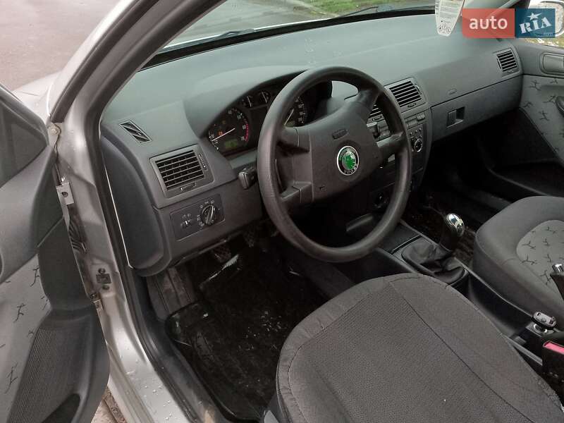 Універсал Skoda Fabia 2002 в Тлумачі