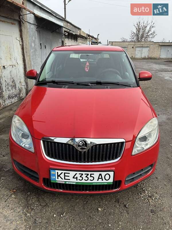 Хетчбек Skoda Fabia 2008 в Вільногірську