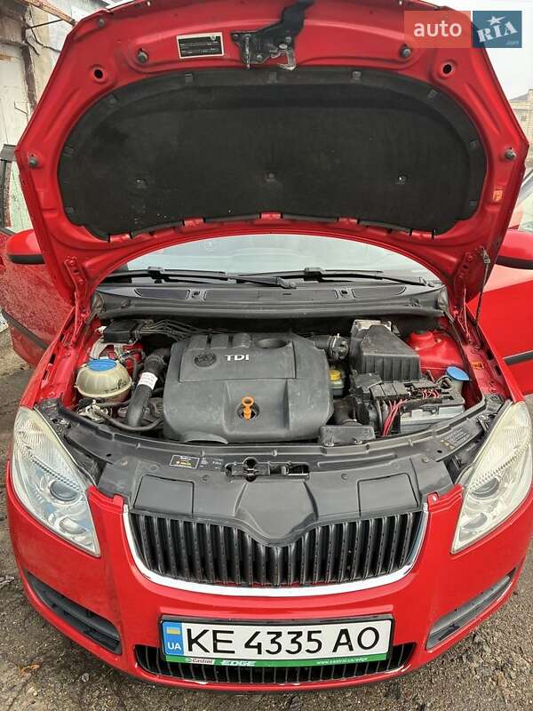 Хетчбек Skoda Fabia 2008 в Вільногірську