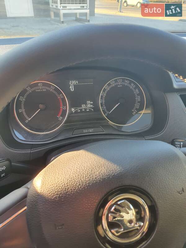 Хэтчбек Skoda Fabia 2019 в Киеве