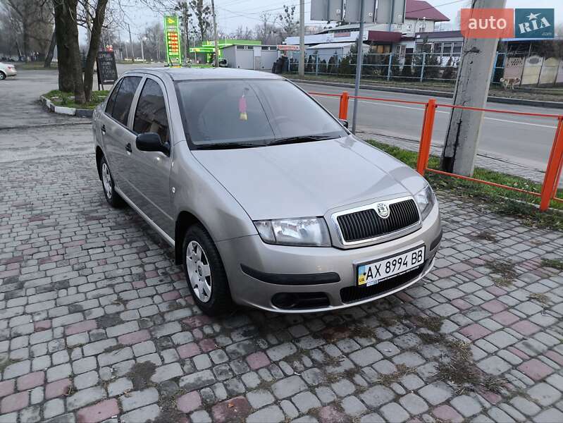Седан Skoda Fabia 2007 в Харкові