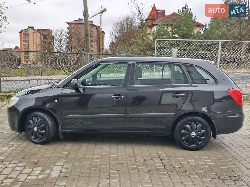 Универсал Skoda Fabia 2008 в Чорткове