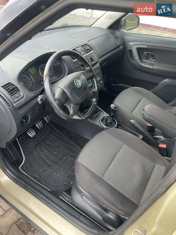 Универсал Skoda Fabia 2010 в Хмельницком