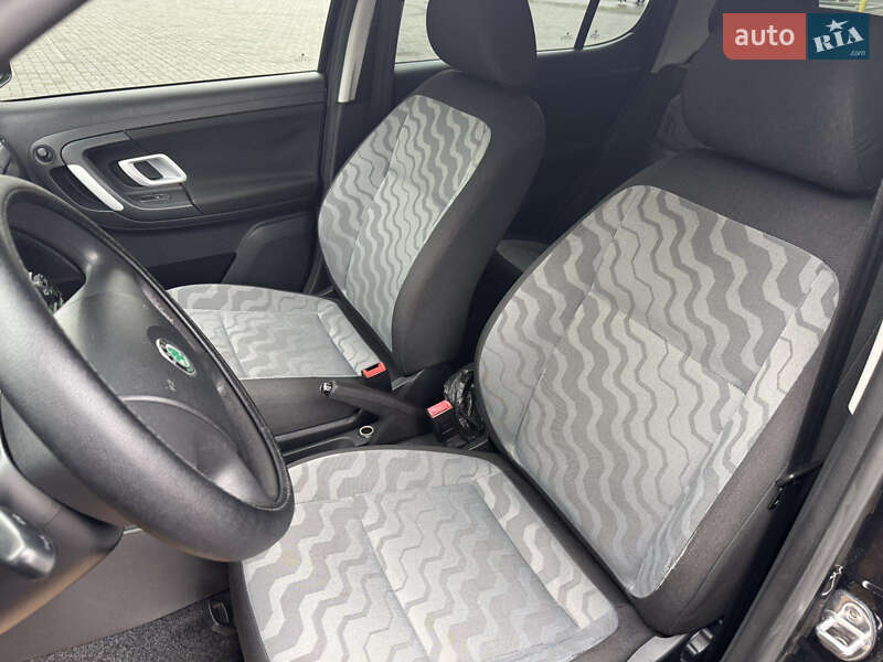 Хэтчбек Skoda Fabia 2008 в Днепре