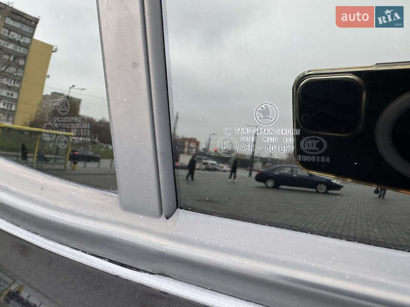 Хэтчбек Skoda Fabia 2008 в Днепре