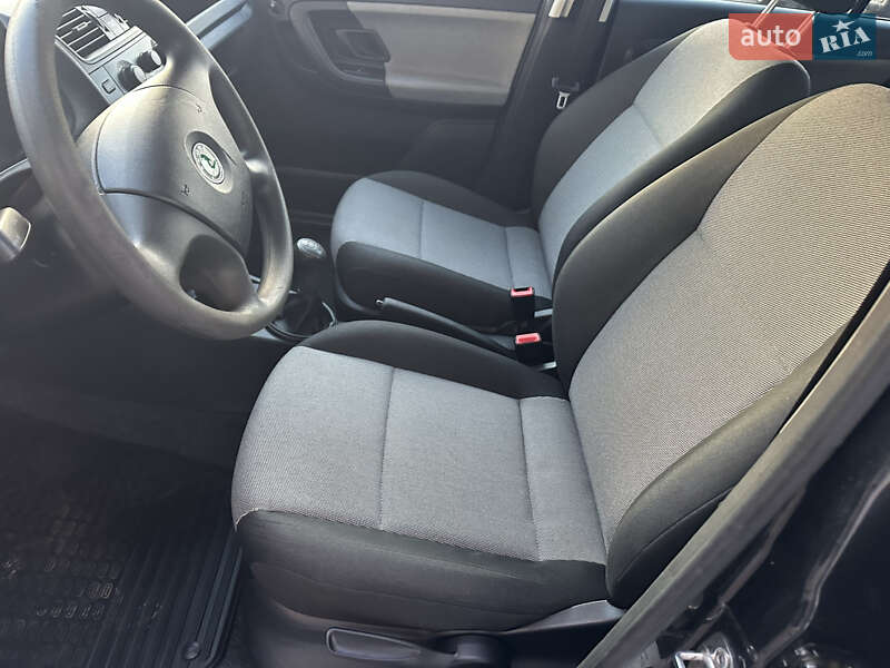 Універсал Skoda Fabia 2008 в Луцьку