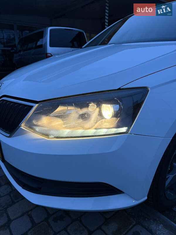 Універсал Skoda Fabia 2015 в Сваляві