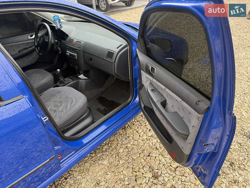 Универсал Skoda Fabia 2001 в Кременце