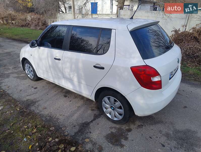 Хетчбек Skoda Fabia 2012 в Новомосковську фото 4 Хетчбек Skoda Fabia 2012 в Новомосковську