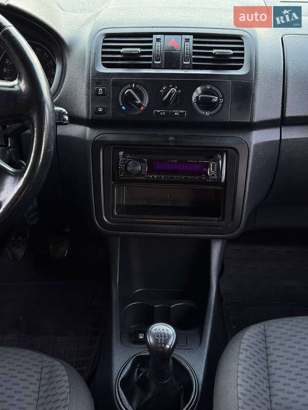 Універсал Skoda Fabia 2012 в Києві