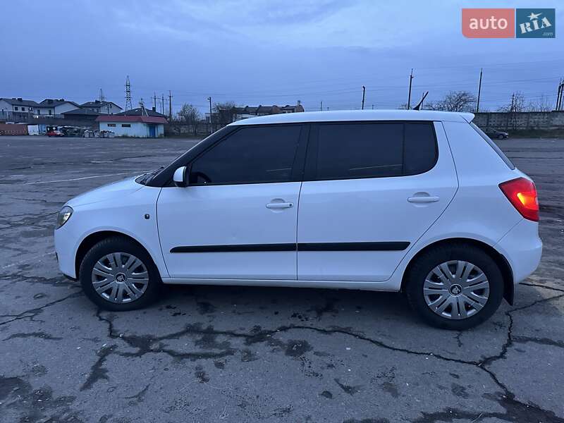 Хетчбек Skoda Fabia 2009 в Рівному