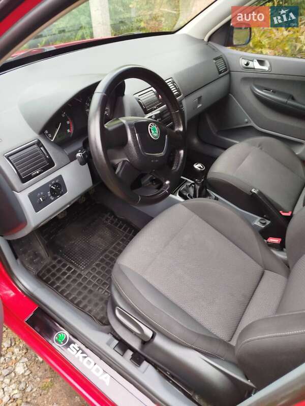 Хетчбек Skoda Fabia 2000 в Вінниці