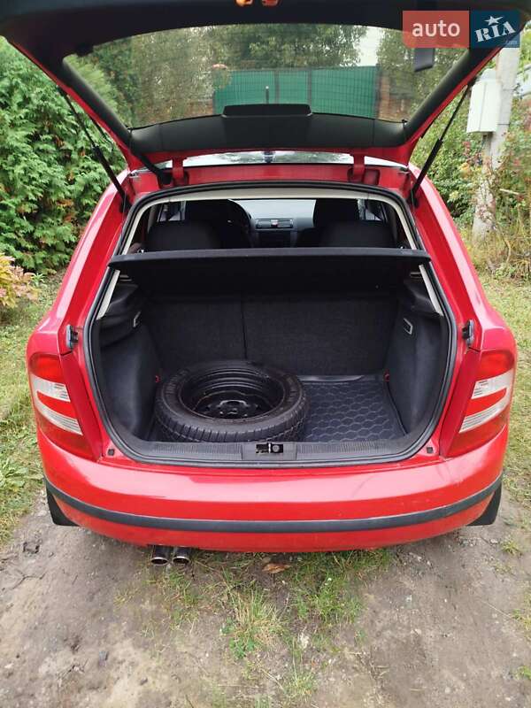 Хетчбек Skoda Fabia 2000 в Вінниці