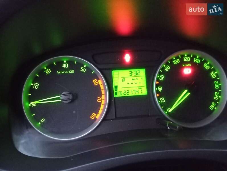 Універсал Skoda Fabia 2008 в Рівному фото 11 Універсал Skoda Fabia 2008 в Рівному