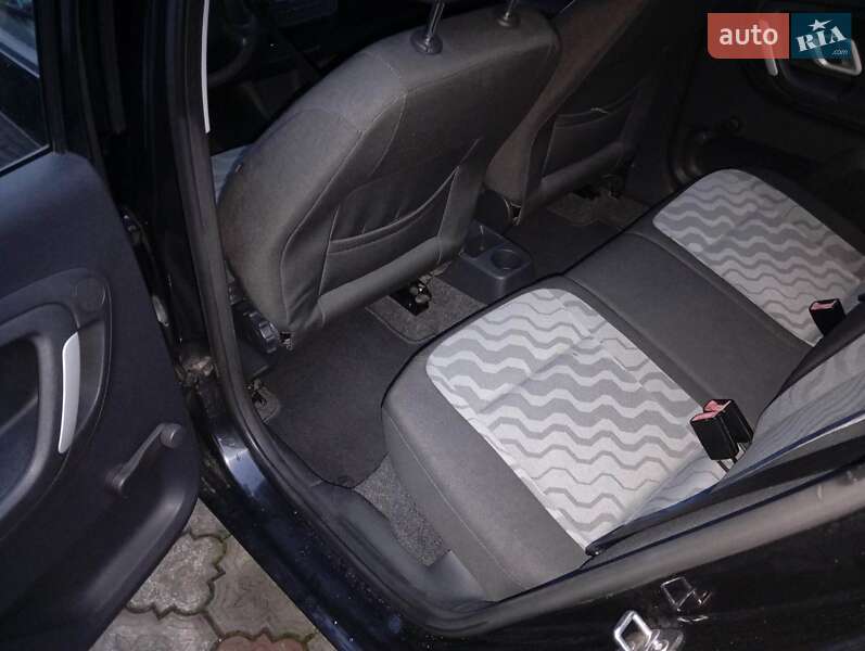 Універсал Skoda Fabia 2008 в Рівному фото 14 Універсал Skoda Fabia 2008 в Рівному