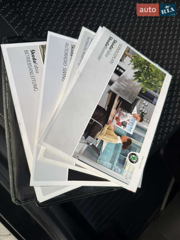 Хетчбек Skoda Fabia 2011 в Луцьку