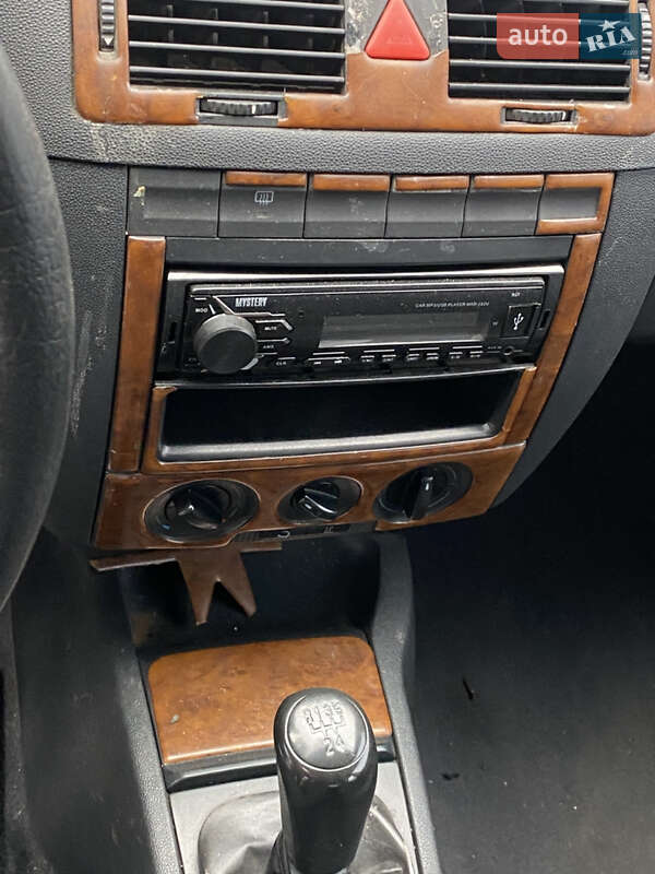 Седан Skoda Fabia 2002 в Киеве фото 14 Седан Skoda Fabia 2002 в Киеве