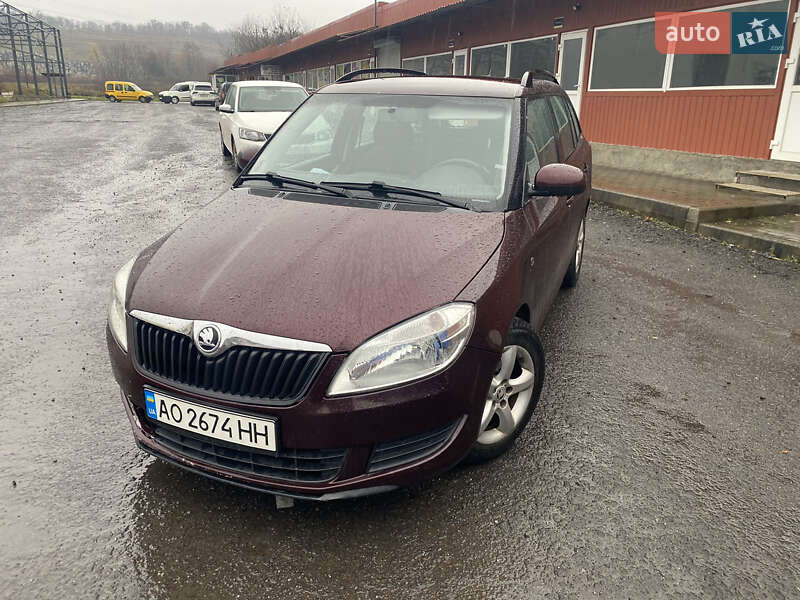 Универсал Skoda Fabia 2010 в Мукачево фото 2 Универсал Skoda Fabia 2010 в Мукачево