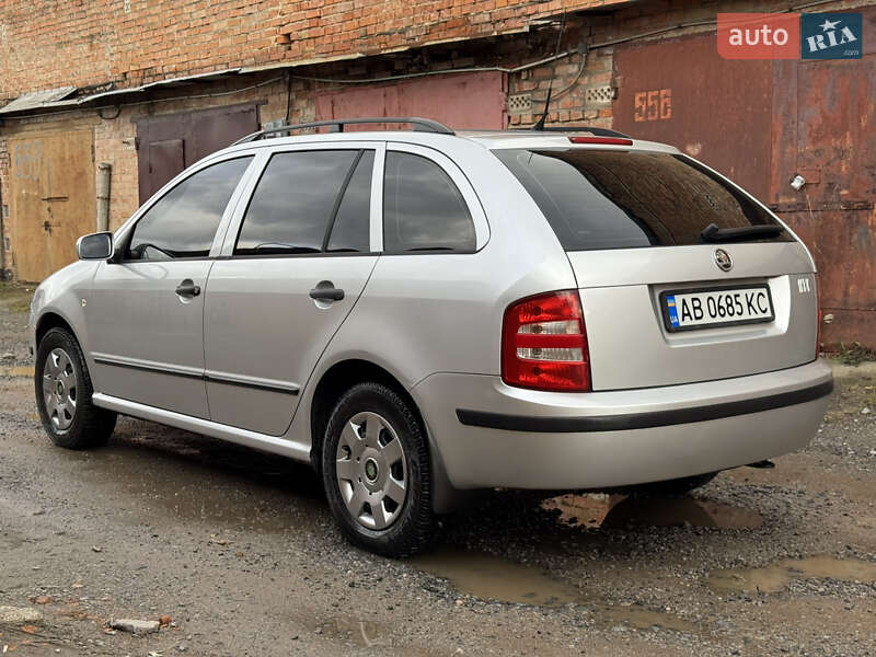 Універсал Skoda Fabia 2004 в Вінниці