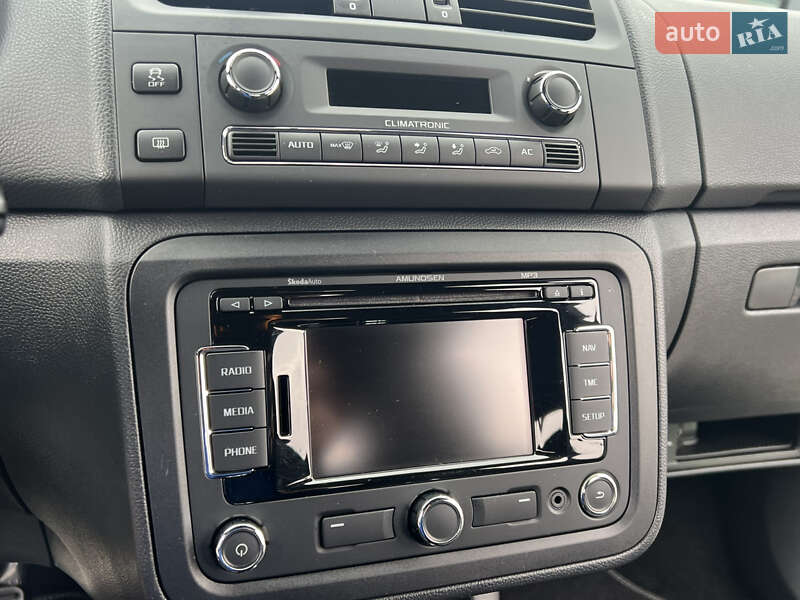 Хетчбек Skoda Fabia 2011 в Луцьку