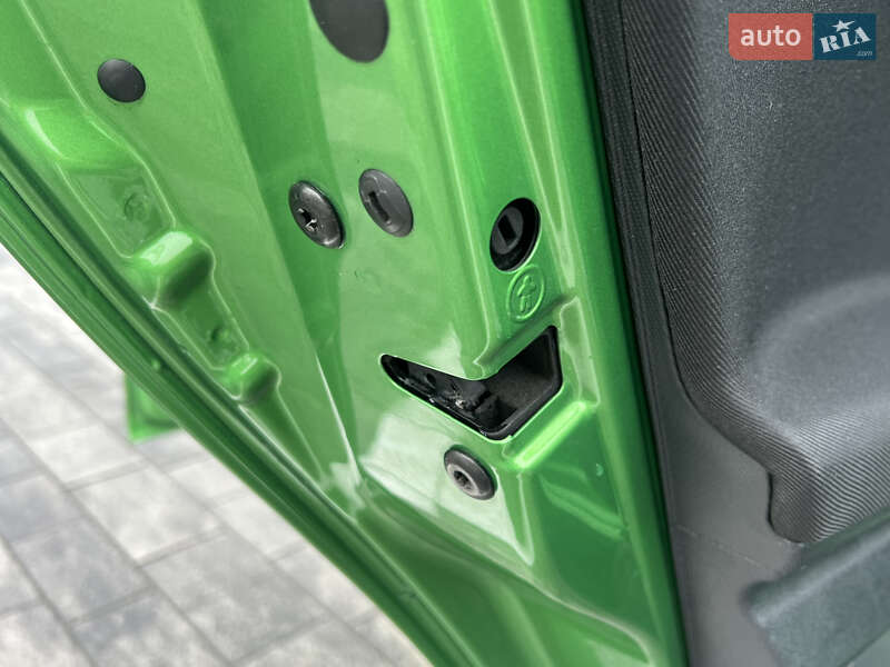 Хетчбек Skoda Fabia 2011 в Луцьку