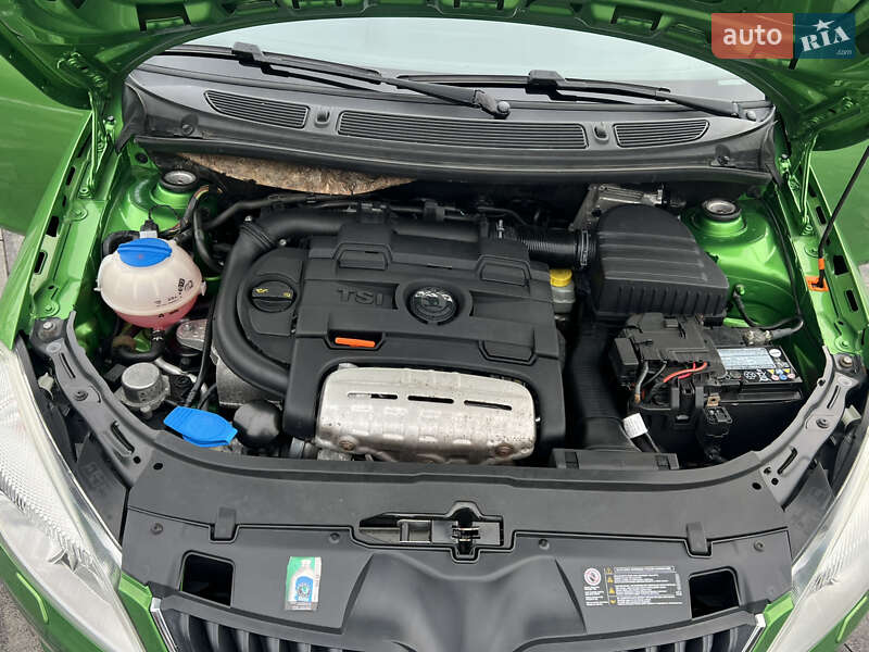 Хетчбек Skoda Fabia 2011 в Луцьку