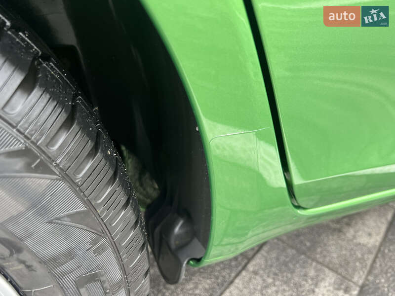 Хетчбек Skoda Fabia 2011 в Луцьку